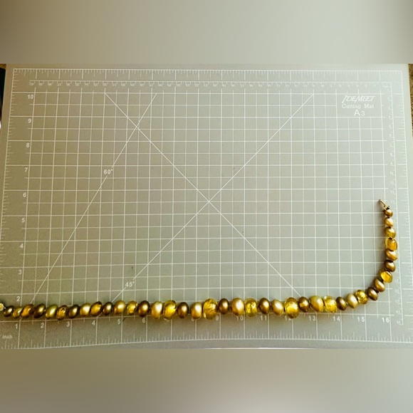 Vintage MARVELLA Gold Glass Bead Necklace - Picture 14 of 17